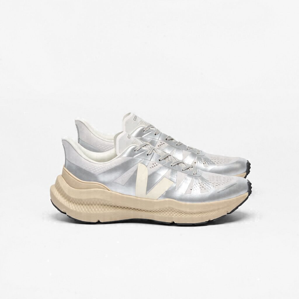 Condor 3 Advanced Engineered-Mesh Silver Almond