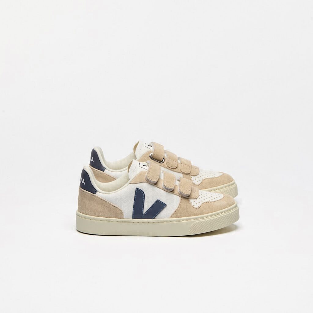 V-10 Leather White California