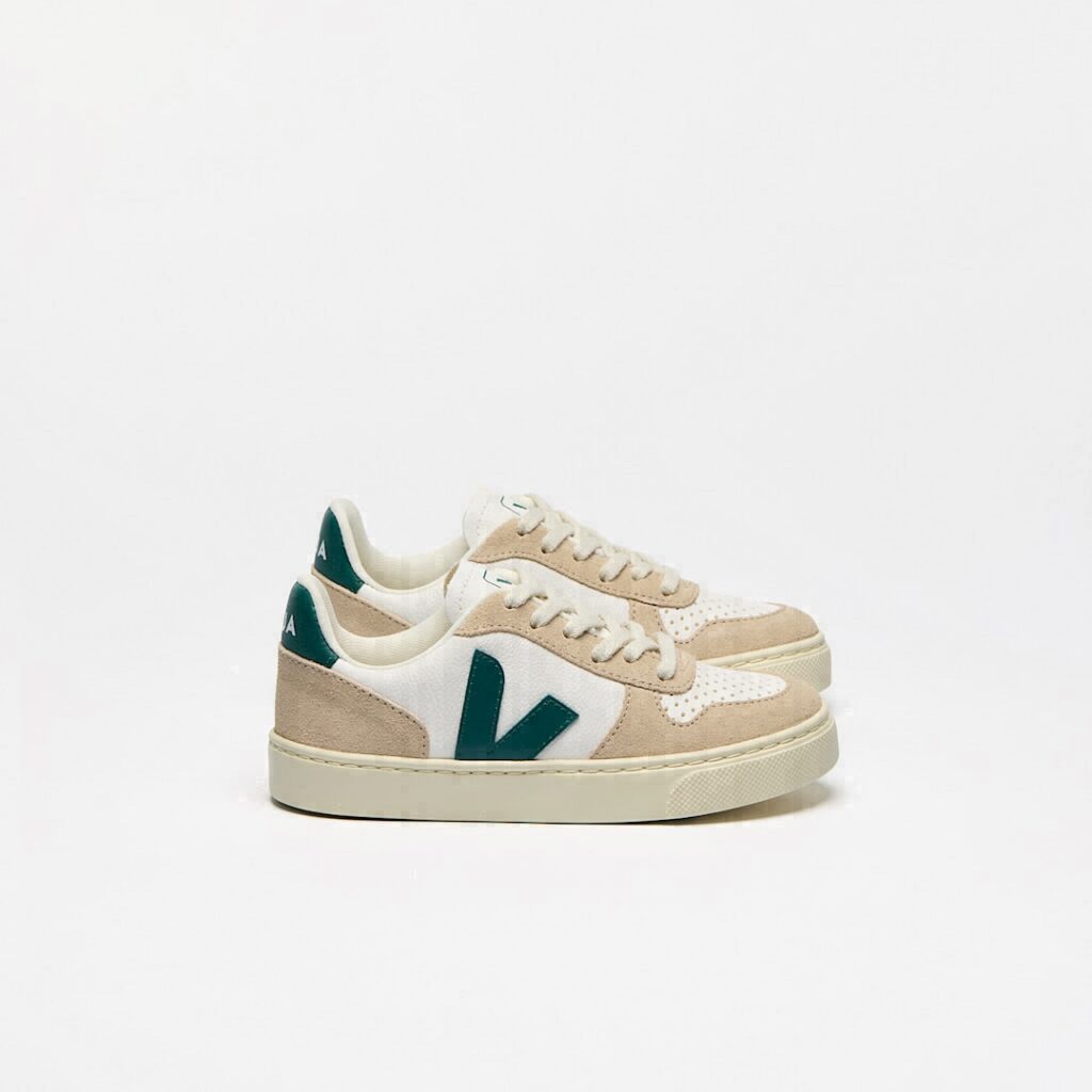 V-10 Leather White Britanny Almond