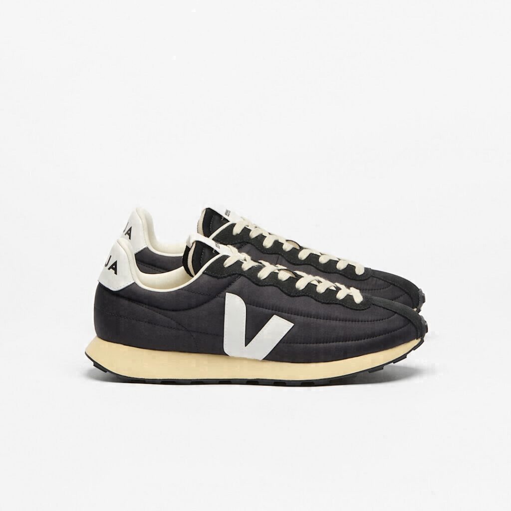 Belem Nolyn Black White