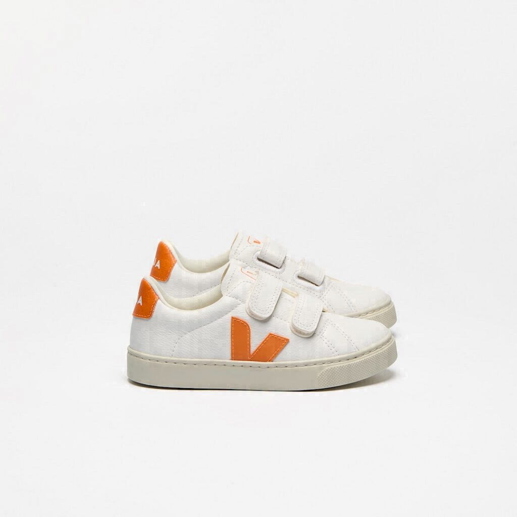 Esplar Leather White Fury