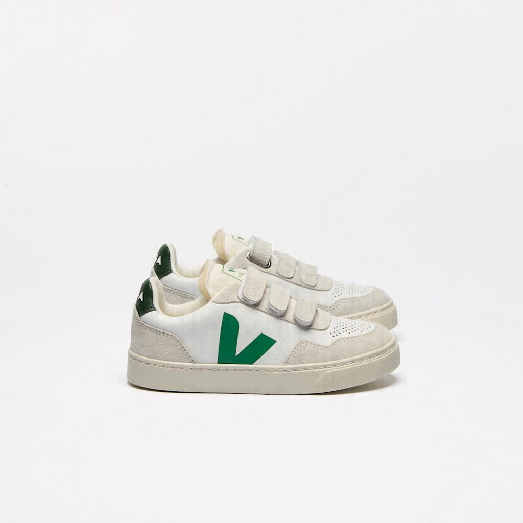 V-90 Leather White Emeraude