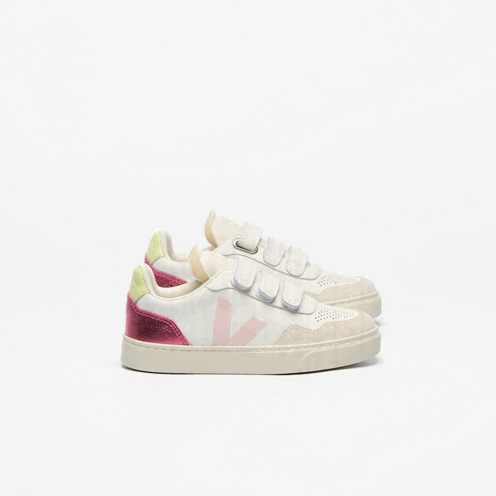V-90 Leather White Petale Azalea