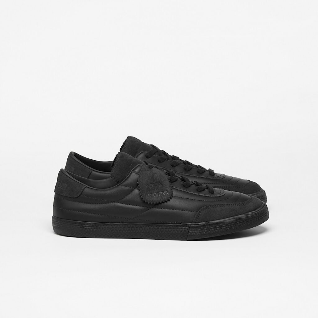 Panenka Leather Veja & Arpenteur Black