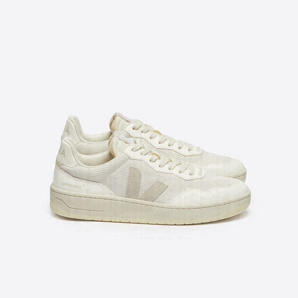 V-90 Alveomesh Veja x Asphaltgold Gravel