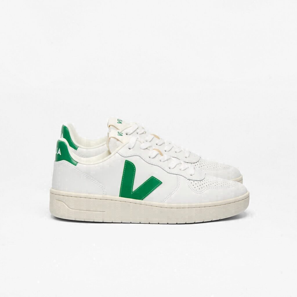 V-10 Leather White Emeraude