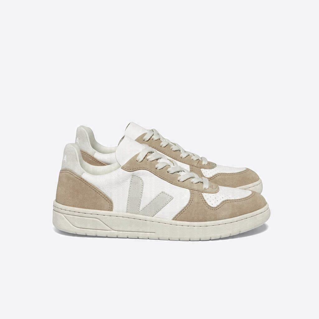 V-10 Leather White Natural Sahara